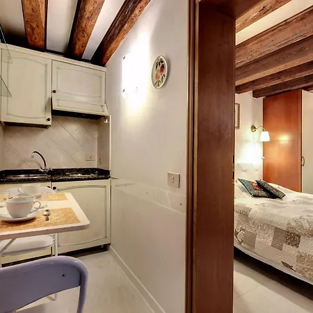 Appartamento Leo Loc-03081